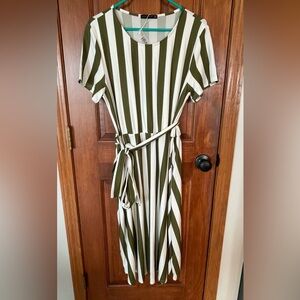 New with tags soft tie dress